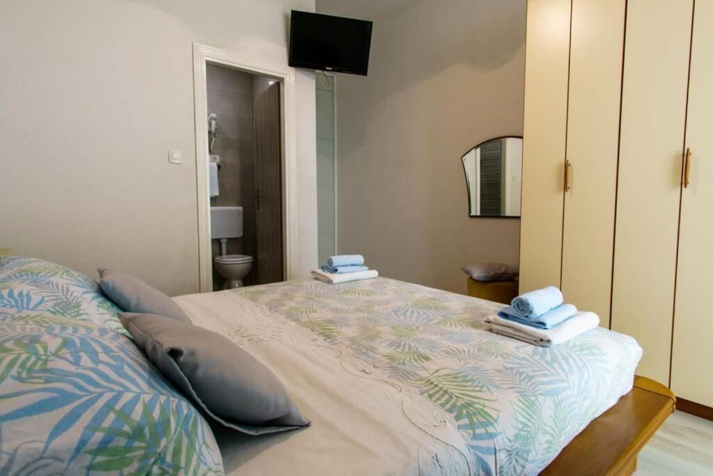 Cosey Studio Apartment For 2 Free Private Parking Makarska Luaran gambar